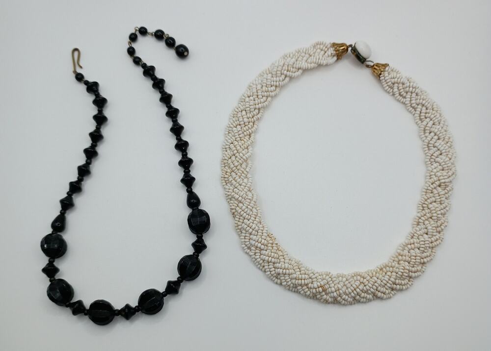 Vintage Beaded Necklace Lot – 2 pcs